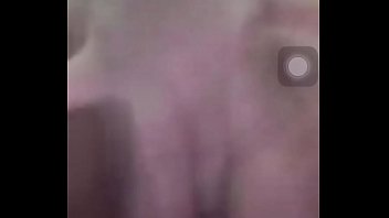 Gadis Indonesia Mesra di Video Call yang Menggoda