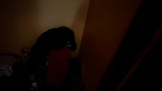 Menggairahkan Adik Tiri Gamer Saat Dia Asyik Main Game