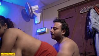 Pertemuan Pertama Langsung Mesra dengan Teman dari Aplikasi Online! Video Seks Viral Hindi