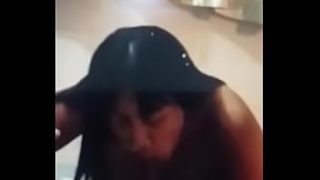 Tenggorokan Dalam yang Menggoda