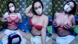 Selfie Hot Miss CEO Desah Jenie, Toket Besar Basah Menggoda