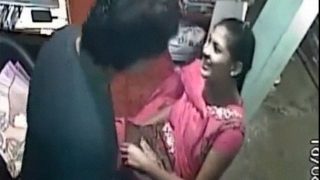 Toko India dengan Gadis Penjualnya yang Panas dan Liar