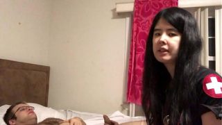 Alexandria Wu Beraksi sebagai Dokter Seksi di IGD yang Menggoda