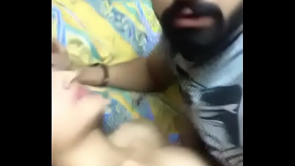 Gadis Seksi dari India yang Menggoda