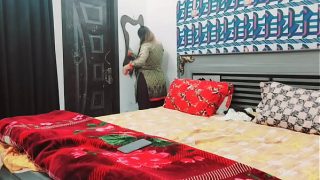 Istri Punjabi Digilir Suami Cuckold dengan Audio Hindi yang Jelas