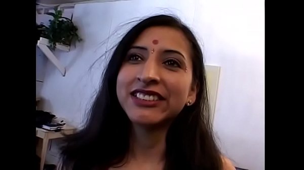 Pesta Dubur India dengan Dua Kontol Ganas!