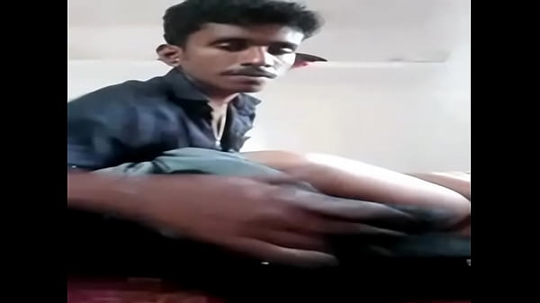 Pasangan Desi yang Menggairahkan dan Penuh Nafsu