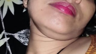 Malik Memuaskan Nokrannya dengan Gaya Desi yang Liar dan Penuh Rayuan Kotor