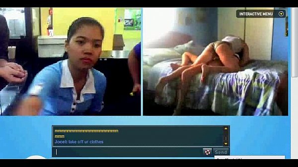 Gadis Indonesia panas di depan webcam