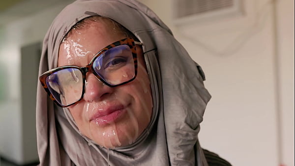 Wanita Berhijab Beraksi – Ibu-Ibu Amerika Dihardik Hingga Tersedak