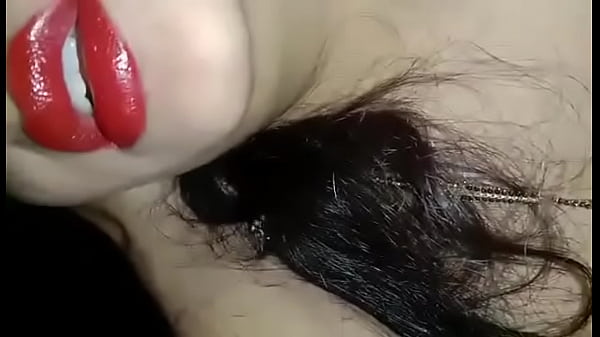 Bhabhi India mengerang penuh nafsu dalam bahasa Hindi