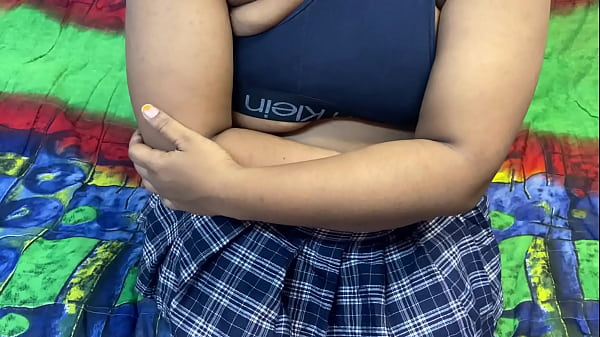 Ayah Tiri Manfaatkan Anak Tiri yang Pasif, Video MMS India Panas Bikin Heboh