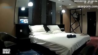 Ngentot Cewek Tionghoa Seksi di Kamar Hotel (Rekaman Kamera)