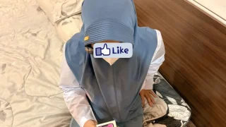 High School Girl Taken To Hotel To Get An iPhone