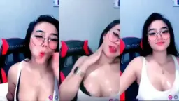 Celupin Kontol ke Belahan Toket yang Basah dan Menggoda