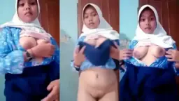 Gadis SMA Berjilbab Masih Setia dengan Seragam Ketat Sekolah