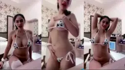 Selebgram Hot dengan Tubuh Montok dan Sensual