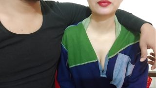 Video porno India panas dengan suara Hindi yang menggairahkan
