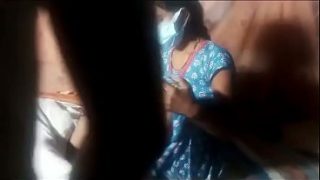 Desi bhabhi yang rajin digoyang dari belakang oleh pacar desi