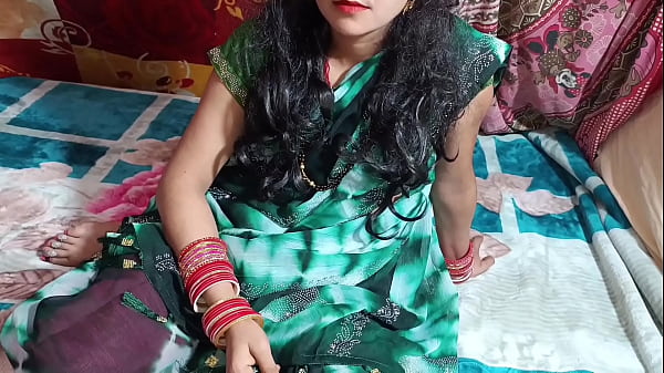 देवर का कड़ा लंड भाभी की गीली चूत पर दे मारा, चीख निकल गई मजबूत हिंदी में