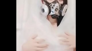 Masturbasi dengan Dildo Tiongkok yang Menggoda untuk Memuaskan Vagina yang Menggairahkan