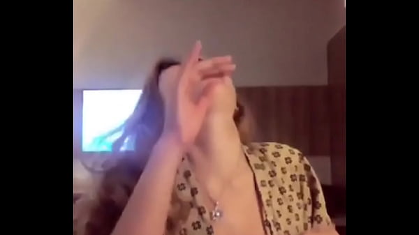Gadis Seksi Indonesia yang Menggoda