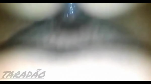 Indo rola no cu da puta