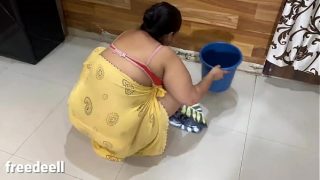 Cowok Ngentot Pembantu India Seksi XXX Hindi