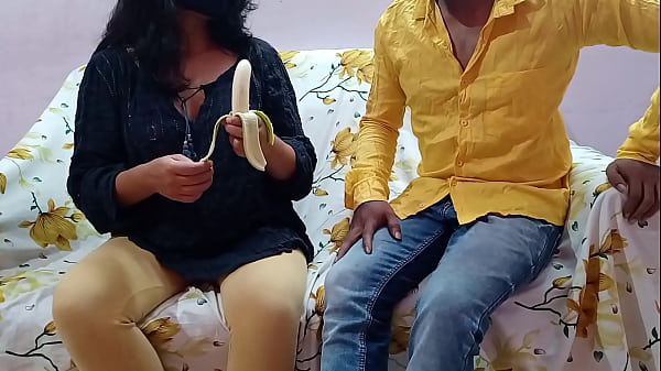 Desi Jija Sali Spesial: Pisang Panas dan Erotisme Maut dengan Audio Hindi yang Menggoda