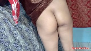 Pembantu Pakistan awalnya ragu, tapi akhirnya teriak nikmat saat anal doggystyle ditancap keras dengan erangan Hindi dan dopatta merah berkibar.