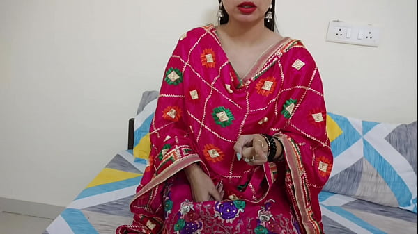 Sangeet ke beech, Saarabhabhi ke bade mamme aur garam chudai ki pukar, poori safed video Hindi mein