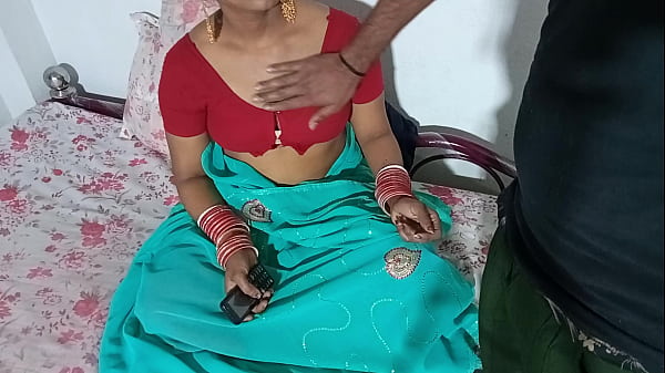 Suami Goyang Istri Sendiri Saat Kerja di Rumah, Video Porno India HD dengan Suara Hindi Jelas