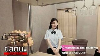Gadis Imut Thailand Menggoda dengan Gairah Seksual yang Membara