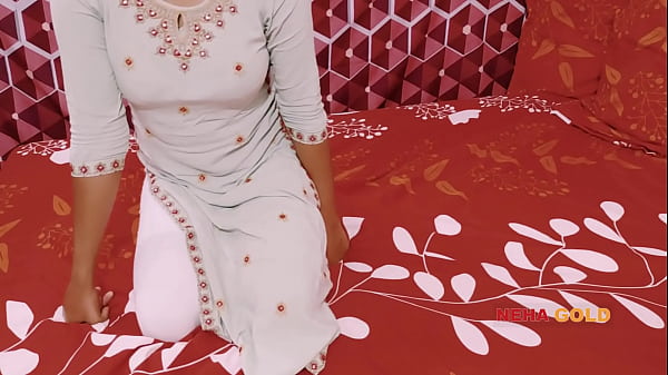 चाची की गर्म लड़की को धमाकेदार चोदा