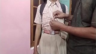 Gadis Sekolah India Tersedu-sedu Dihajar Kontol Besar