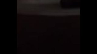 Pijat pantat istri Desi yang menggoda