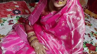 Suara Hindi Jernih untuk Malam Karwa Chauth yang Istimewa