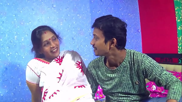 Gairah Malam Devar dan Bhabhi India: Rayuan Kotor dan Adegan Mesra dalam Bahasa Hindi