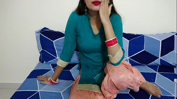MILF Bhabhi yang Menggoda Main Peran Seks Panas dengan Devar Polos! Audio Hindi Jernih