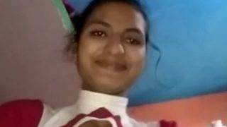 Video ngewe hot cewek crot di memek mulus yang lagi nunggang kontol