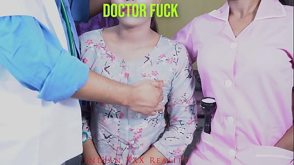 Dokter India yang menggoda dengan aksen Hindi yang memikat