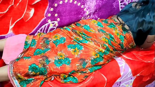 गर्म मुंबई की सेक्सी भाभी को उसका देवर ज़ोरदार तरीके से चोदता है
