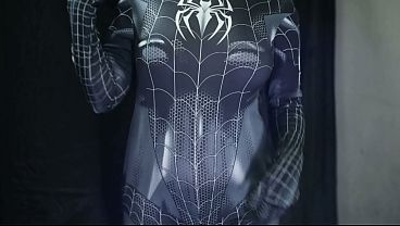 NGENTOT GILA CEWEK INDO COSPLAY SPIDERMAN, MEMEKNYA BASAH BANGEET SAMPE MELELEH!