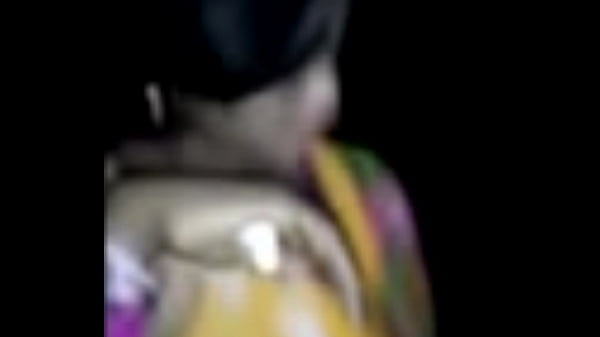Gadis desi pemalu, dadanya montok diisap sampai puas