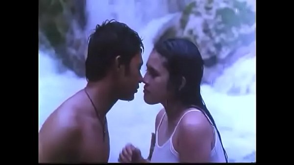 Gadis Tionghoa Telanjang Bulat dalam Adegan Panas Film-Film Terkenal