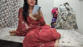 Desi bhabhi panas menggila dengan devar di ranjang