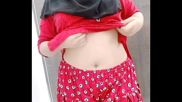 Istri Rumah Tangga Melepas Shalwar Kameez untuk Kekasihnya, dengan Bisikan Mesum dalam Bahasa Hindi