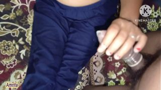 Kakak tiri dan adik tiri ngewe panas di kamar