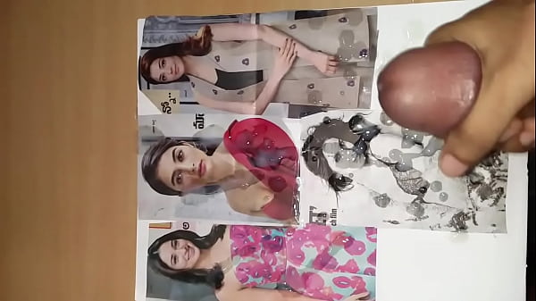 Nikmatin tiap tetes air mani yang kucurahkan untuk para bintang film India, bagian ke-4