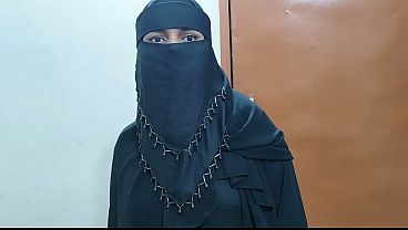 Video panas istri cantik berhijab Indian Master, ngentot habis-habisan di rumahku.
